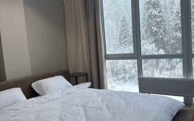 Apartamenty Luks Dombaj TAUKEL'̱
