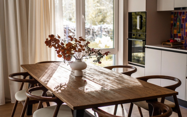 Частный дом с сауной и камином вблизи заповедного озера