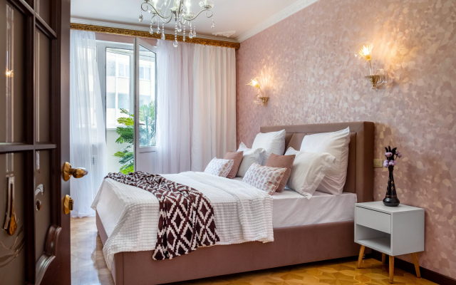 Zhilye Na Vodakh Luxury Class Apartments