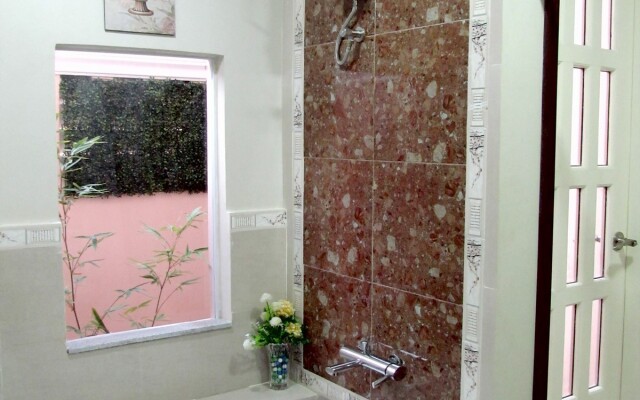 Venezia Suites Hotel