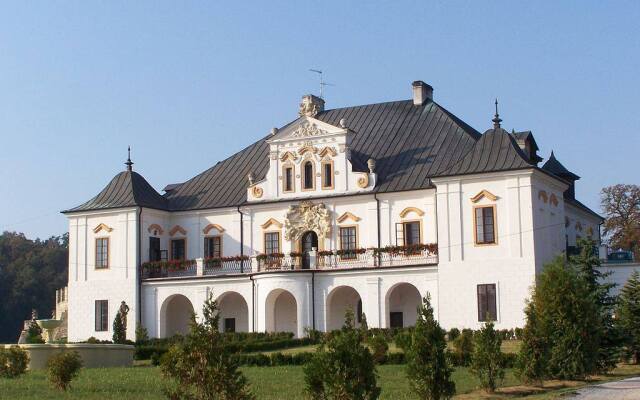 Palac Czyzow Szlachecki Hotel