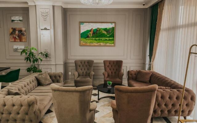 Resident Hotel
