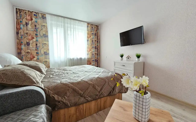 Zhivi Uyutno Flat