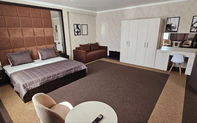 Meridian Hotel