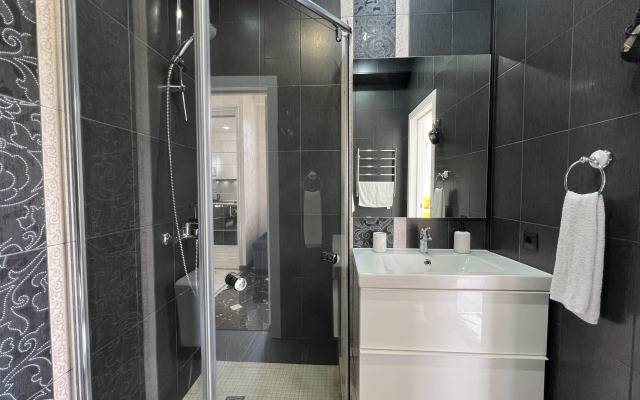 Двухкомнатные Апартаменты с Видом на Горы