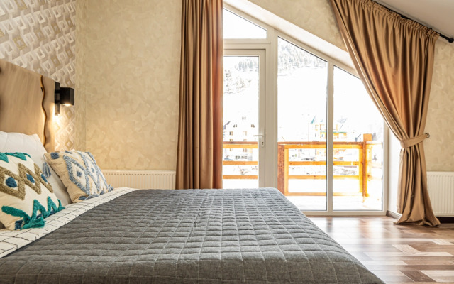 Коттедж Семейный в Терсколе от Квартирукинг