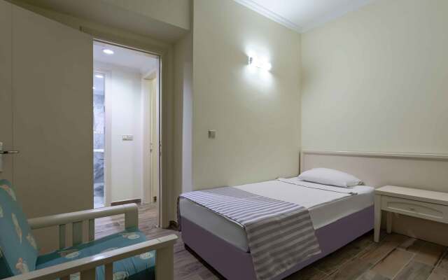 Asteria Family Resort Side Hotel
