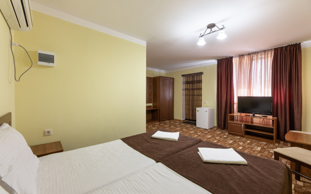 Viktoriya ONE Guest House