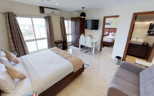 Breeze Suites Hotel
