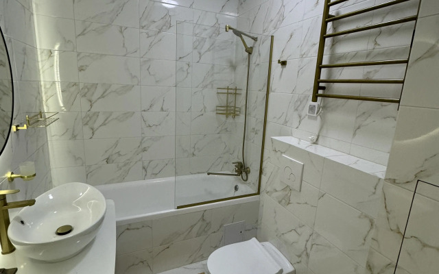 Yevrodvushka s parkovochnym mestom Flat