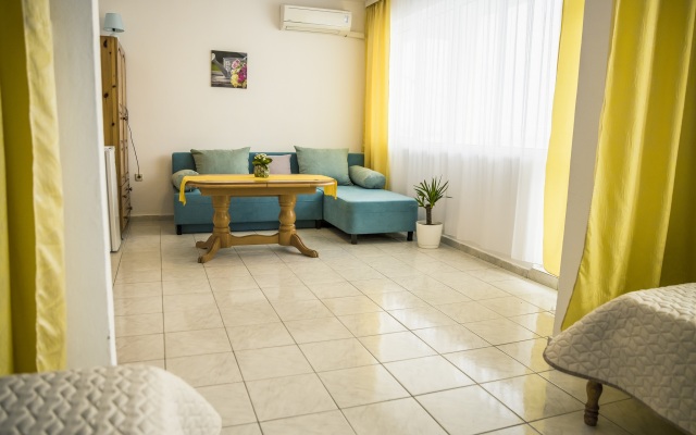 Panorama Chantall Guest House