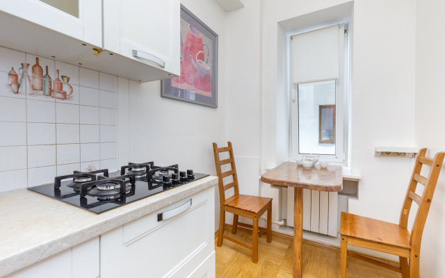 Apartamenty Na Patrikakh V Parizhskom Stile Flat