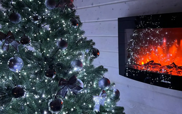 Частный дом Домик в лесу с камином и банным чаном