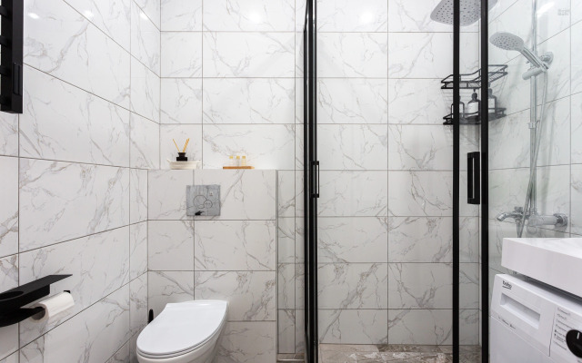 S Balkonom I Vidom Na Lesopark Alleya 326 Flat