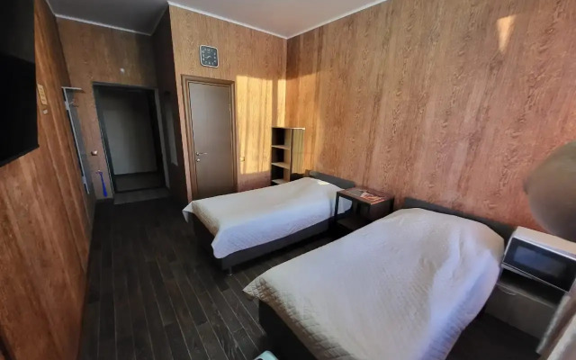DeLyuks Mini-Hotel