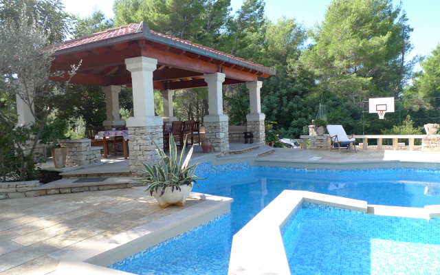 Stone House Poplat Villa