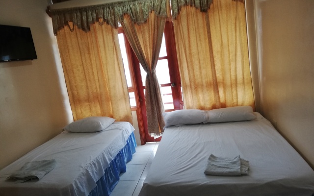 Edgar Parraga Hostel
