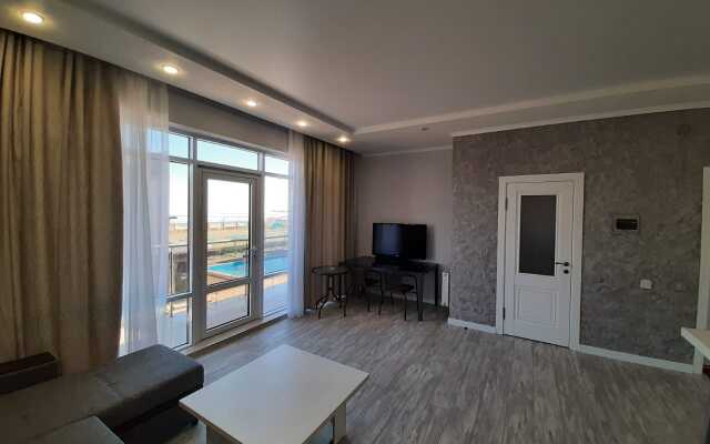Apartment Crystal I