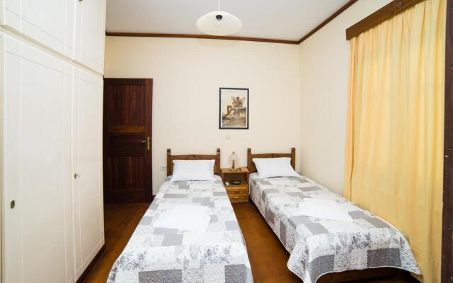 Travelpath Villa