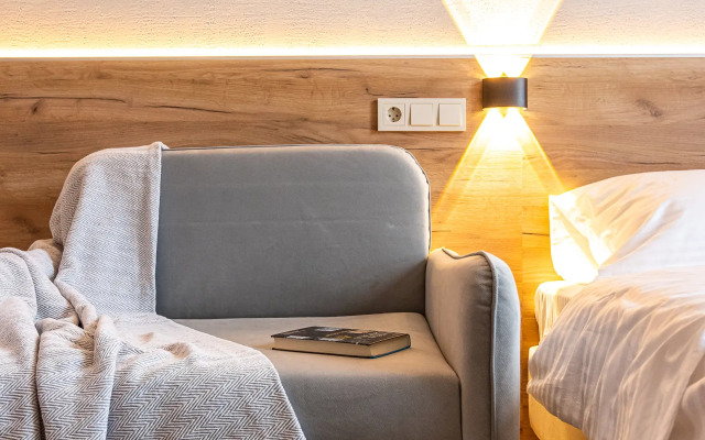 Апартаменты LikeHome Life Спартак - Трехместная Студия с Кухней