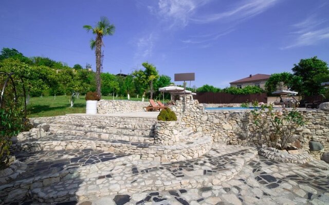 Paradajz Hotel