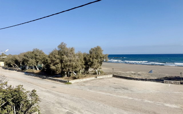 Мини-отель Aegean Nest Studios - Adults only