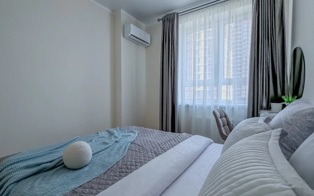 Green Fox Na Akhsharumova 25 Flat