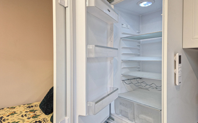 Uyutnaya Studiya S Vidom Na Naberezhnuyu Flat