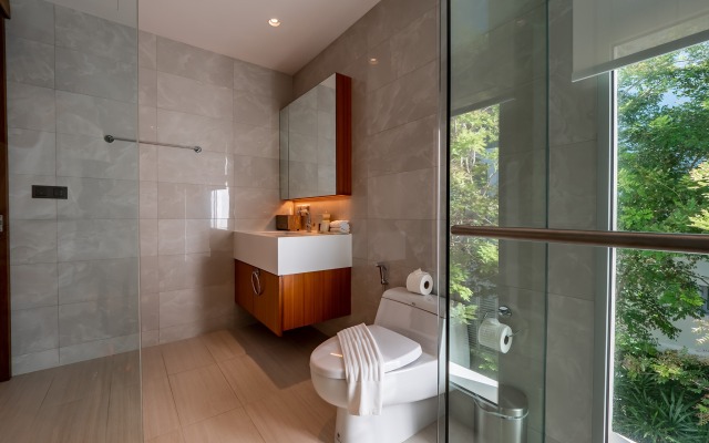 Prekrasnye Apartamenty s Basseynom v Laguna Phuket