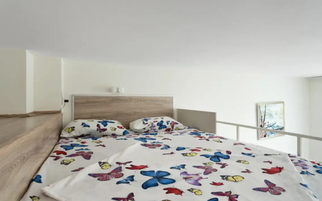 Апартаменты Двухуровневая Студия с Видом на Город на Владыкино