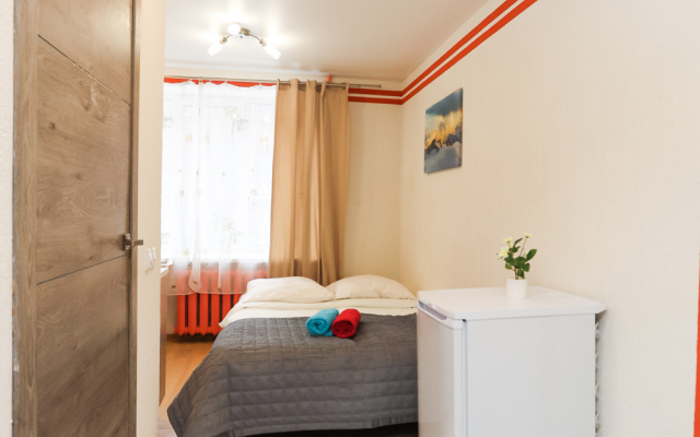 Апартаменты Рощинская 109/3