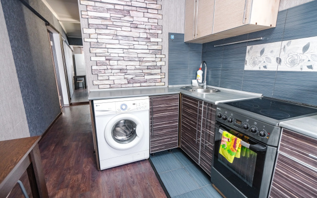 Квартира на Театральной 81