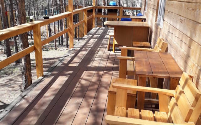Olhonskiy Les Guest House