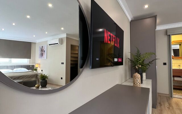 The House Company Villa