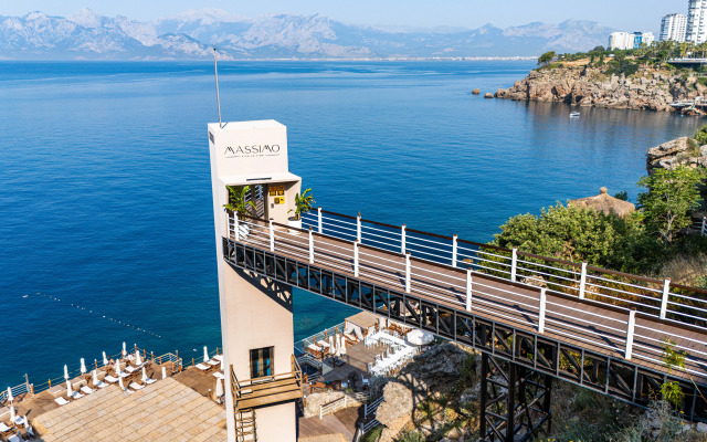 La Boutique Hotel & Suites (Adult Only 16+)