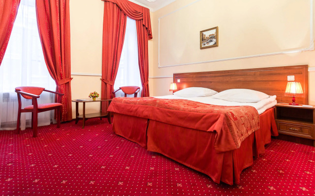 Отель Радищев