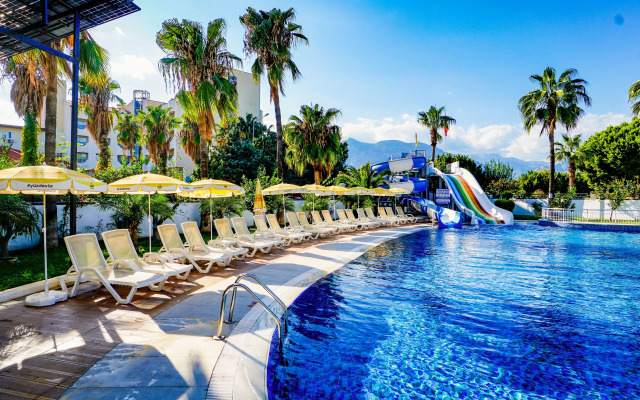 Отель Istanbul Beach