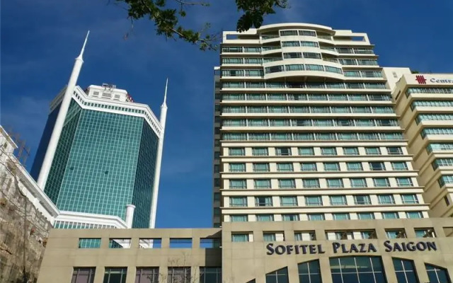 Sofitel Saigon Plaza Hotel