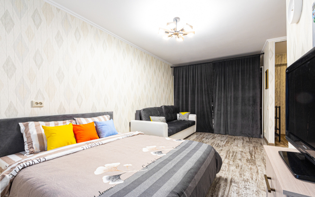Na Ulitse Vasilisy Kozhinoy 6/1 Flat
