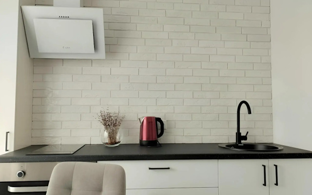 Квартира Двухкомнатная с Балконом и Красивым Видом