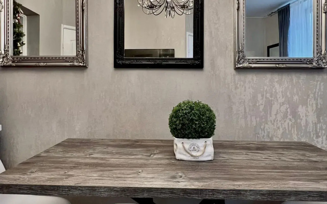 Апартаменты Карла Маркса 19