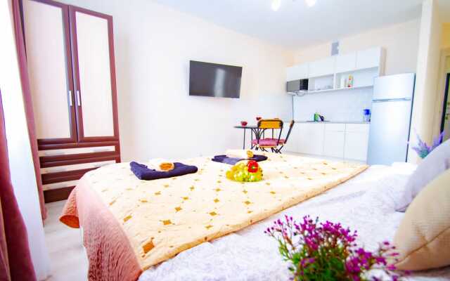 Uyutnaya Studiya V Mytischakh Na 15 Etazhe Apartments