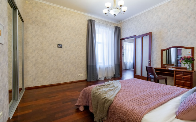 Квартира 2 Ночи на улице Жуковского 59