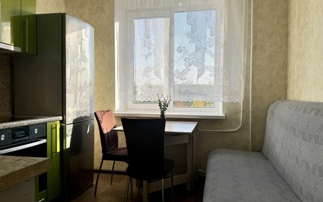 Квартира Рядом с СШ Атлант в Районе Окружной Больницы