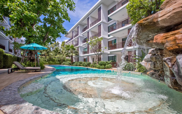 Suite Selayar Rawai Beachfront Title Condo Apartments