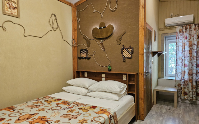 Lemon Joe Hotel