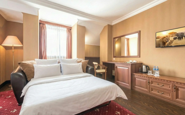 Отель Театр