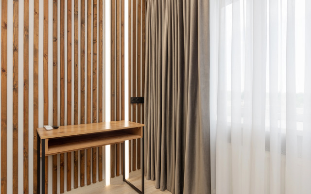 Na Pervomajskoj 70/66 SutkiRu Flat