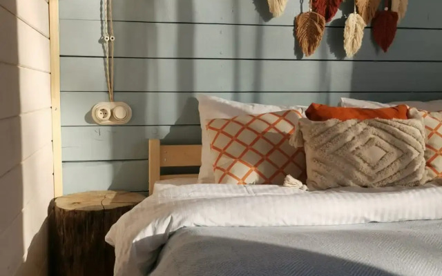 Grushovaya Voda Glamping