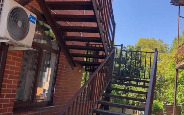 Danat Guest house